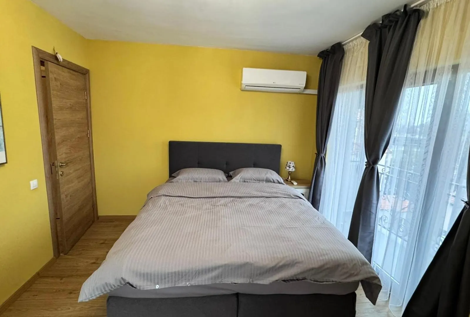 Spacious Sunny Flat With 2 Bedrooms In The Heart Of Filibe